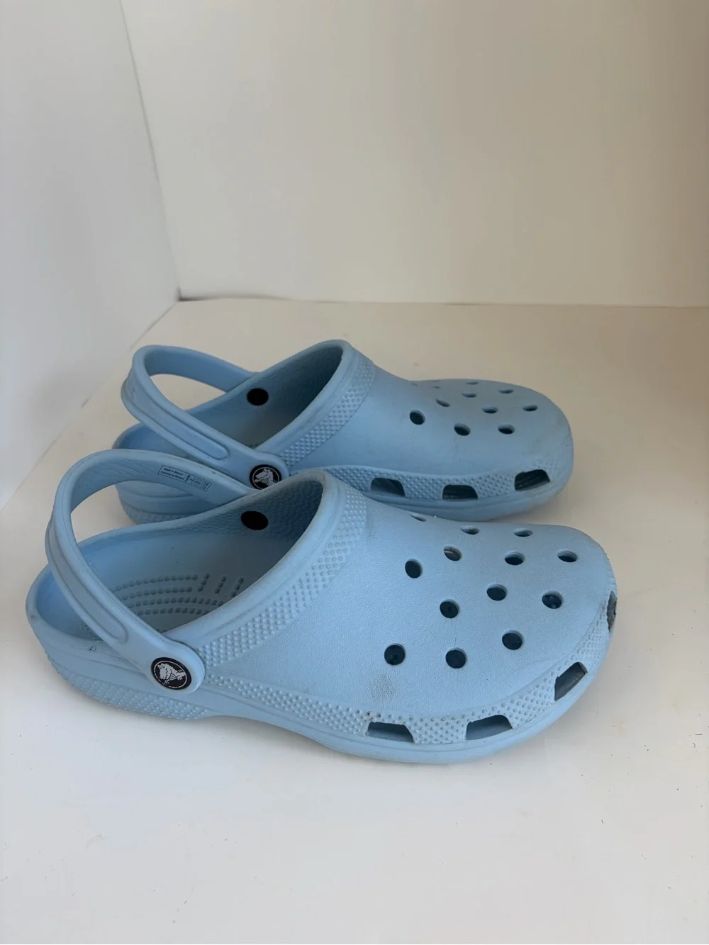 CROCS Kids Classic Clog - Light Blue Size 6